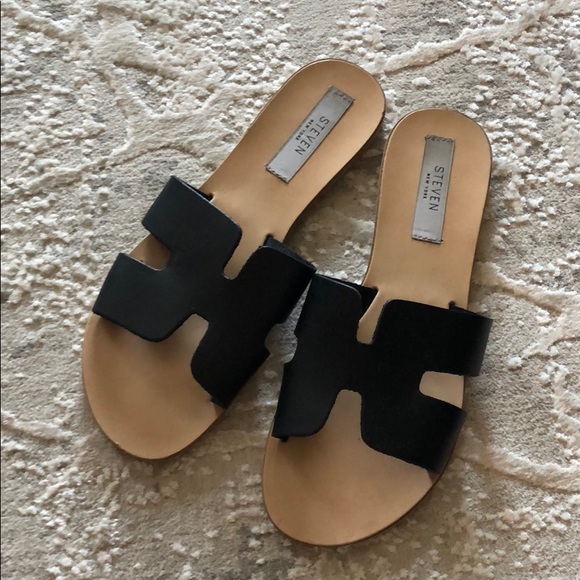 Greece Sandal - Picture 3 of 3